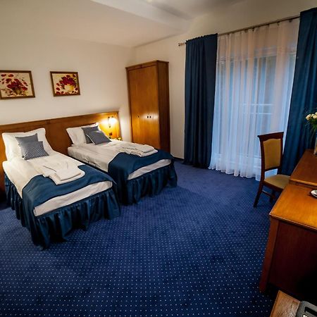 Hotel Osada Dankow Miłomłyn Exterior foto