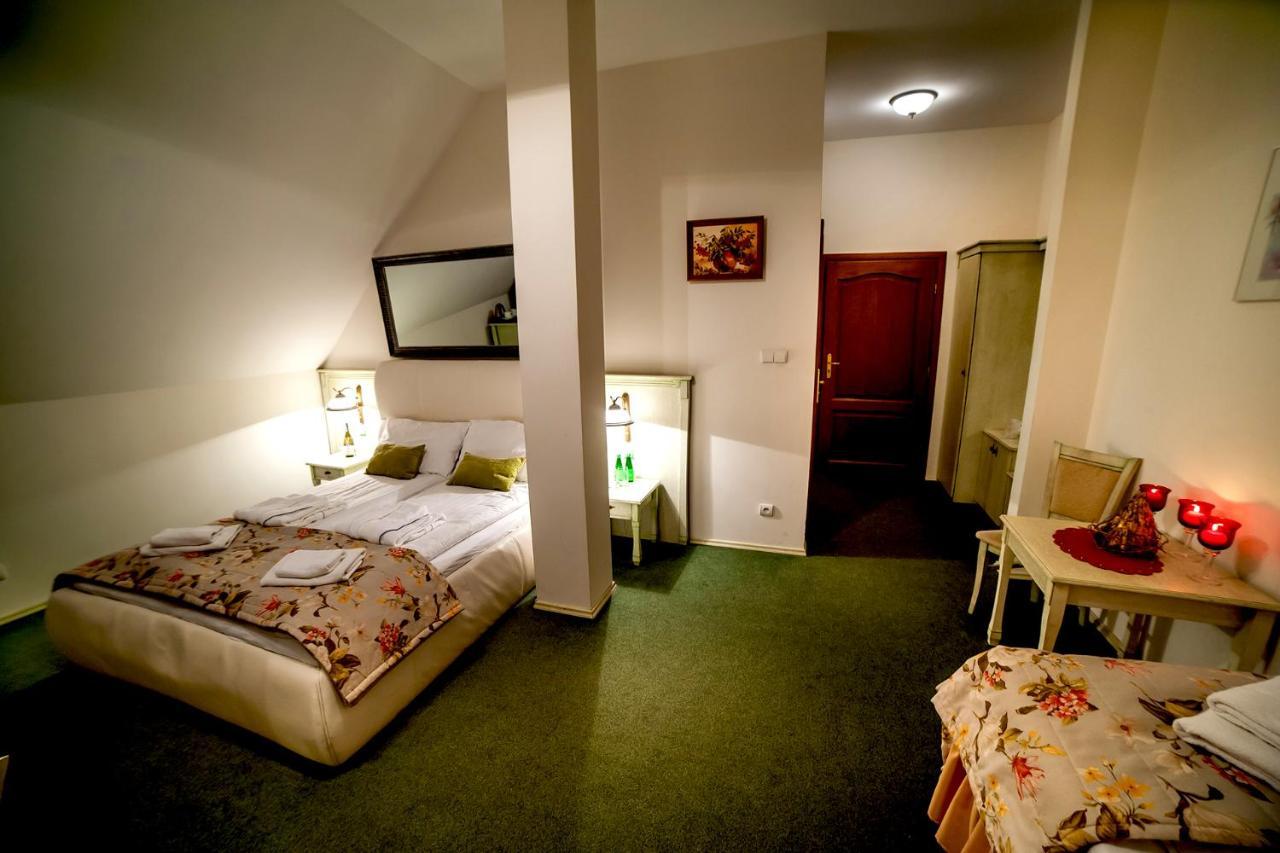 Hotel Osada Dankow Miłomłyn Exterior foto