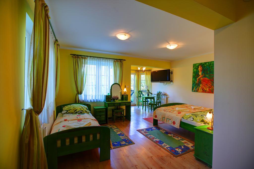 Hotel Osada Dankow Miłomłyn Exterior foto